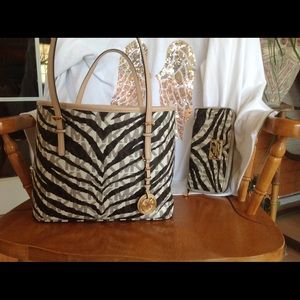 Original Michael kors and wallet 😍